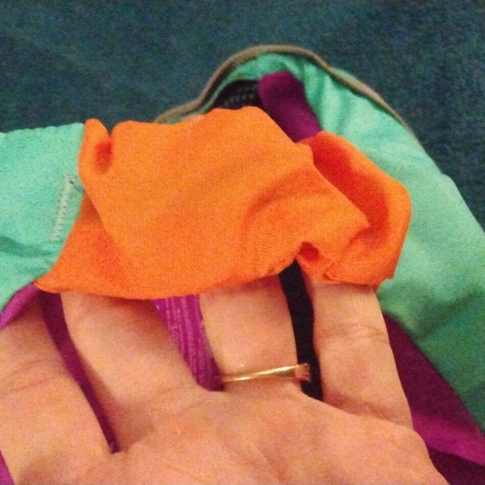 Child's Life jacket - Picture 3 of 7